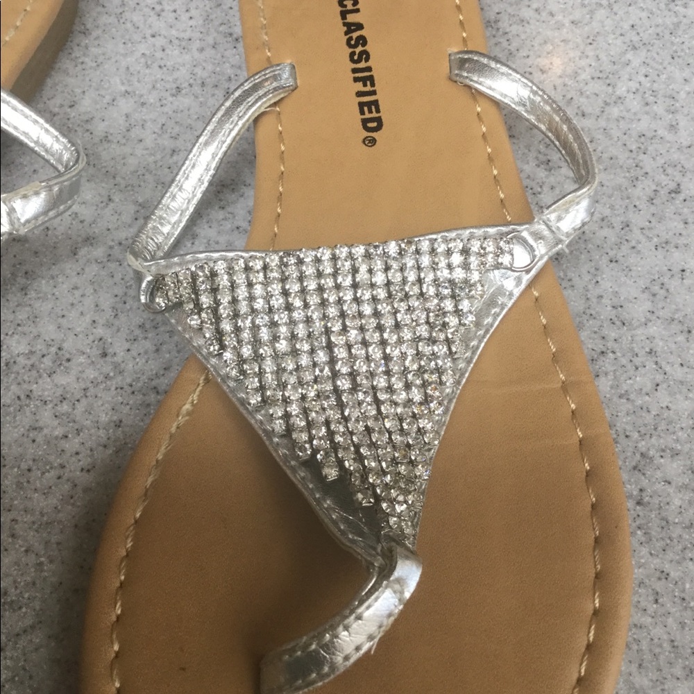 CityClassified Sparkly Sandals Size 6.5 - Picture 4 of 9